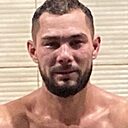 Макс, 33 года