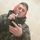 Саша, 22 года