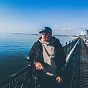 Максим, 22 года