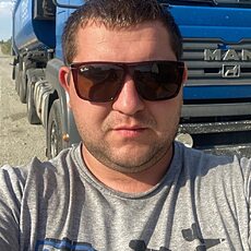 Фотография мужчины Игорь, 27 лет из г. Павловск (Воронежская Обл)