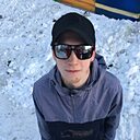 Максим, 23 года