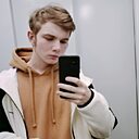 Максим, 22 года