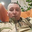 Олег, 32 года