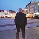 Yurii, 54 года