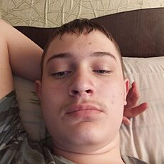 Фотография мужчины Денис, 21 год из г. Москва