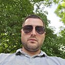 Саша, 37 лет