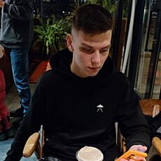 Фотография мужчины Денис, 23 года из г. Воронеж