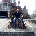 Простой, 35 лет