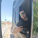 Артем, 25 лет