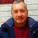 Eduard, 63 года