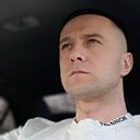 Денис, 33 года
