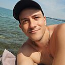 Elia, 28 лет