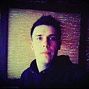 Валера, 33 года