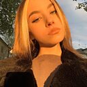 Милана, 22 года