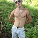 Михаил, 33 года