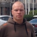 Саша, 33 года