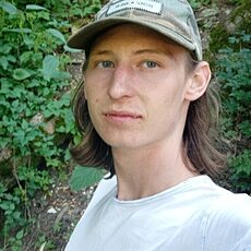 Фотография мужчины Виталий, 22 года из г. Верхнебаканский