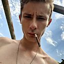 Данил, 22 года