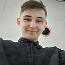 Денис, 24 года