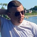 Максим, 42 года