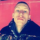 Денис, 22 года