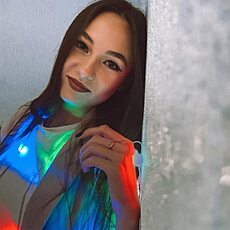 Фотография девушки Арина, 21 год из г. Кемерово