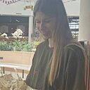Нэнси, 22 года