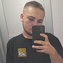 Максим, 21 год