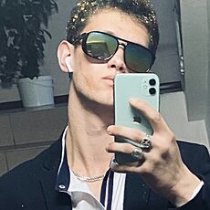 Фотография мужчины Андрей, 22 года из г. Южно-Сахалинск