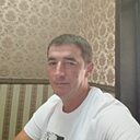 Ден, 43 года