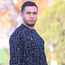 Фотография мужчины Majid, 35 лет из г. Арамиль