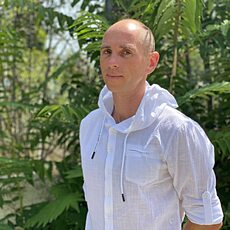 Фотография мужчины Дмитрий, 42 года из г. Алушта