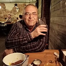 Фотография мужчины Валерий, 63 года из г. Курган