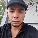 Олег Романов, 34 года