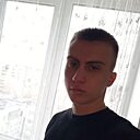 Илья, 24 года