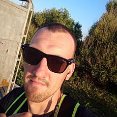 Фотография мужчины Денис, 30 лет из г. Клин