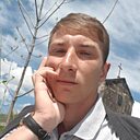Артур, 28 лет