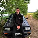 Антон, 23 года