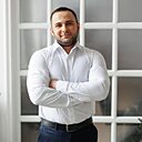 Роман, 32 года