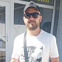 Макс, 33 года