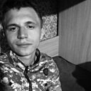 Денис, 22 года