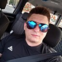 Ted, 24 года