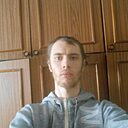 Михаил, 32 года