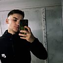 Артем, 23 года