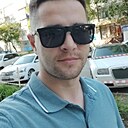Максим, 32 года