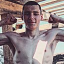 Максим, 23 года