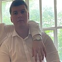 Максим, 22 года