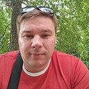 Тема, 34 года