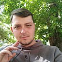Денис, 33 года