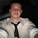 Макс, 33 года